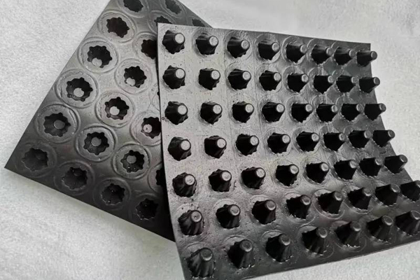 復合三維排水板分正反面嗎  第1張